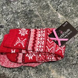 Cuddl Duds Red and White Cashmere Blend Socks